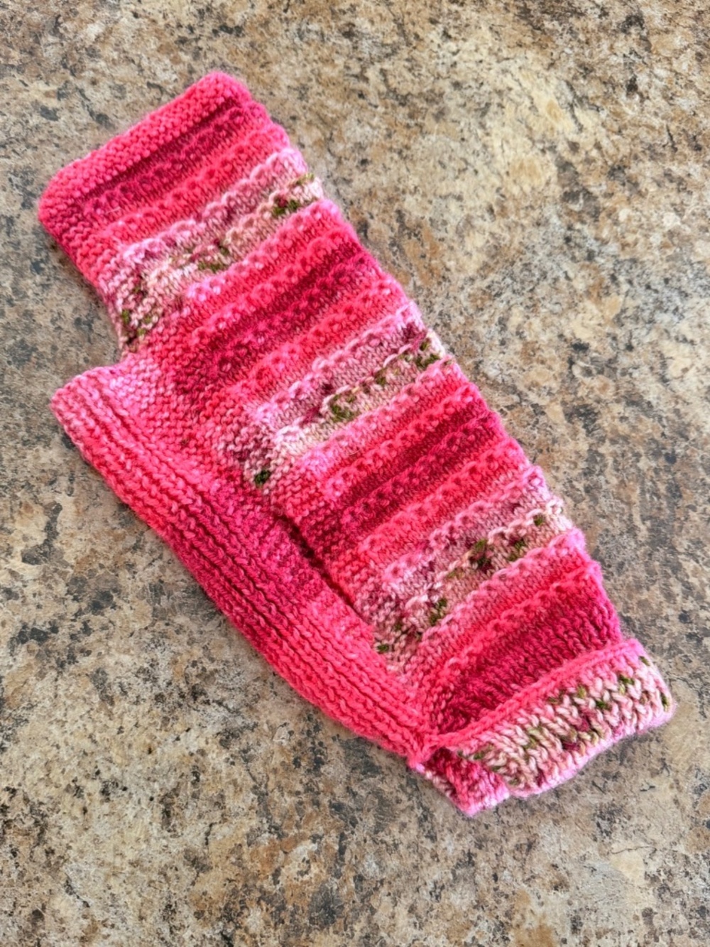 Soft Hand-knitted turtle neck sweater for small dogs or nude cats